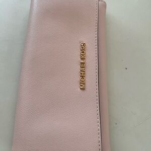 Michael Kors Pink Wallet
